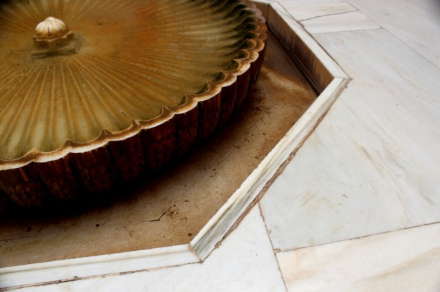 Alhambra fountain - Copy